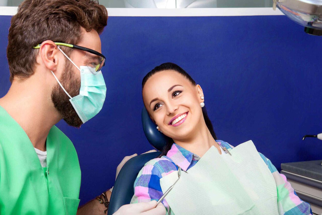 https://puresmilesdental.in/wp-content/uploads/2020/01/post-10-1280x854.jpg